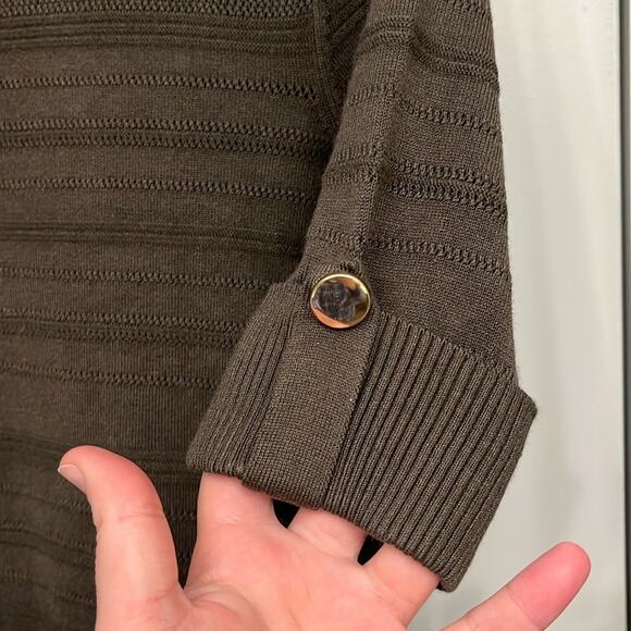 ⚡️ 3 for $20 ⚡️ Apt. 9 Olive Green Sweater - Picture 5 of 8